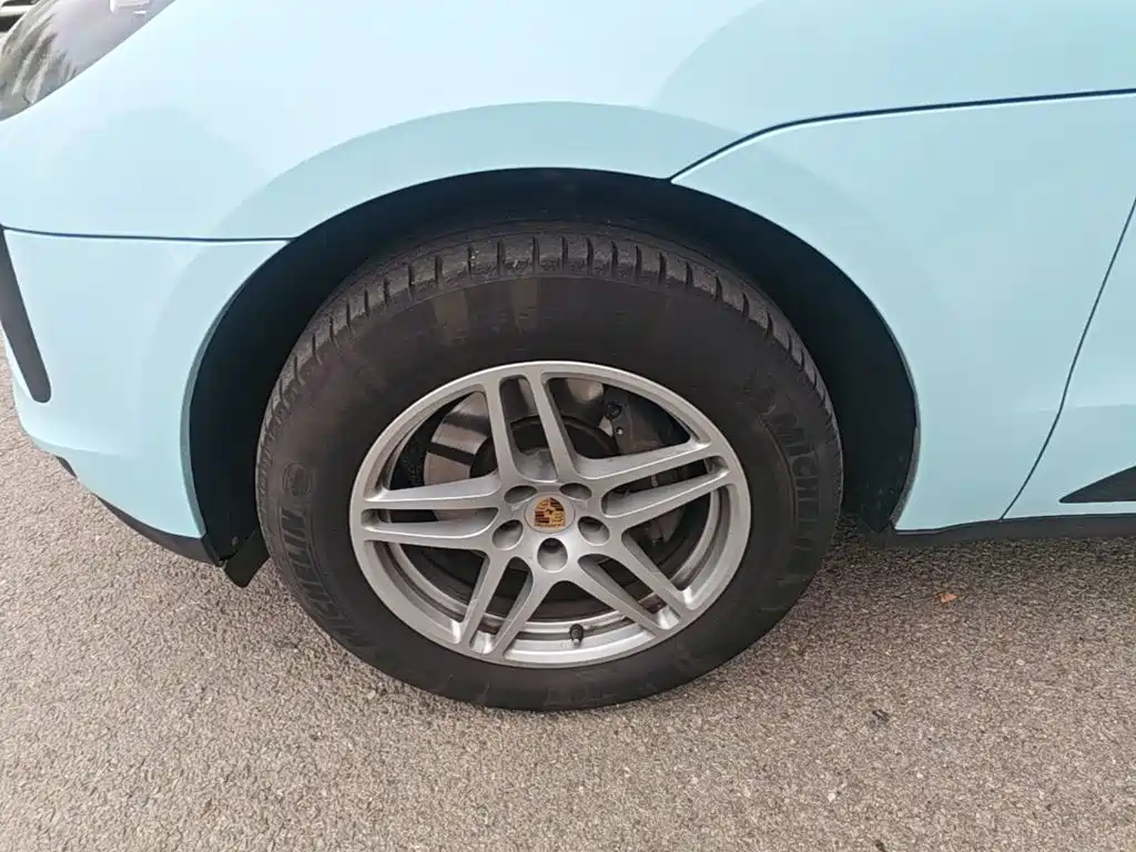 Porsche Macan — миниатюра 23