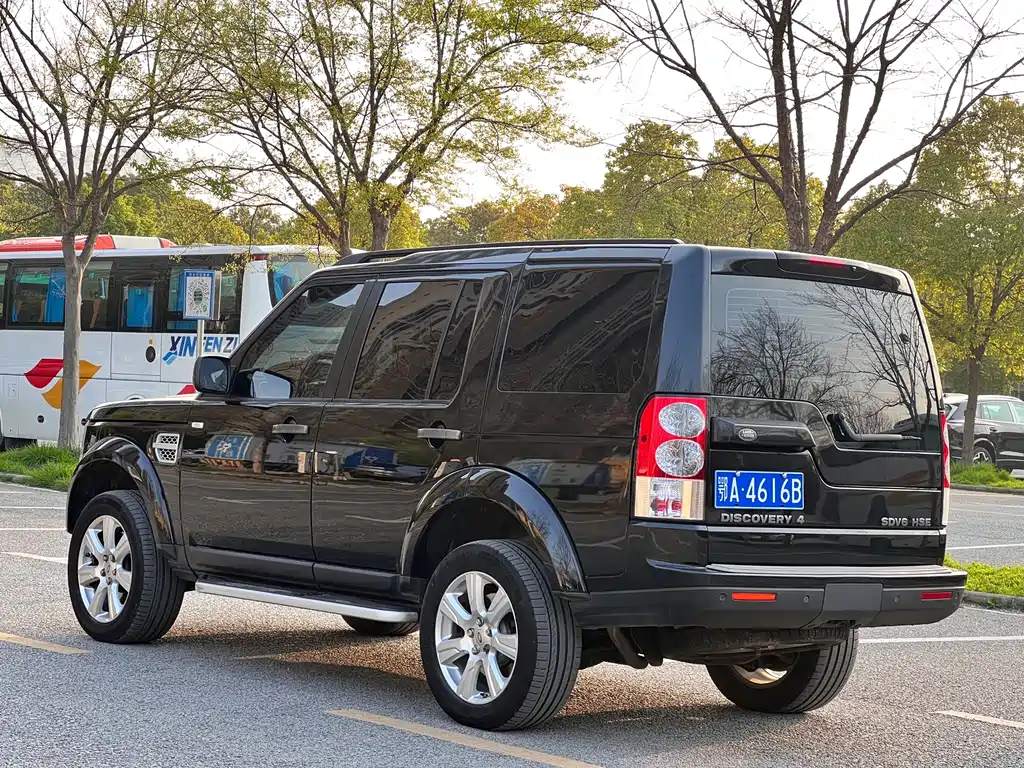 Land Rover Discovery — миниатюра 7