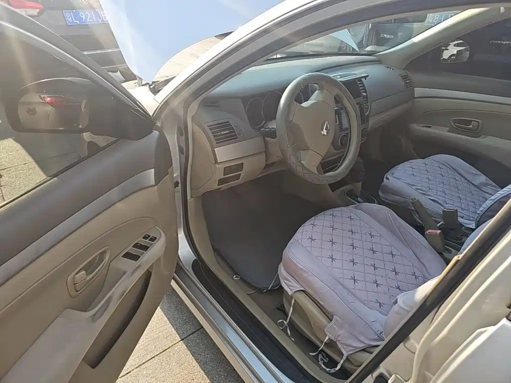 Nissan Sylphy — миниатюра 19