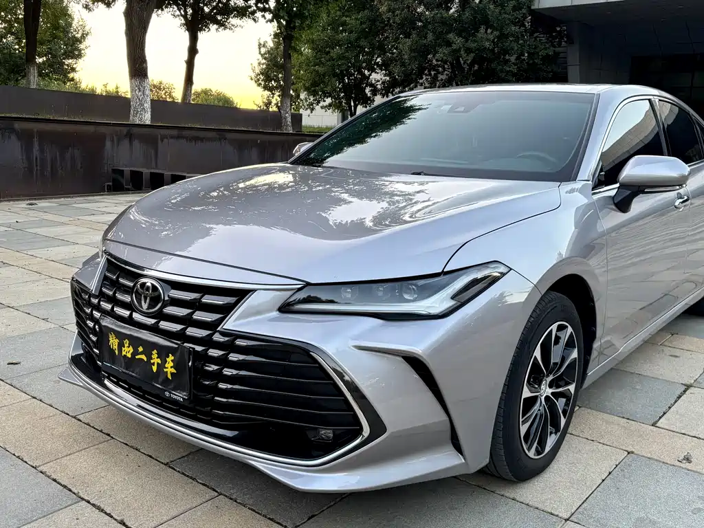 Toyota Avalon — миниатюра 4