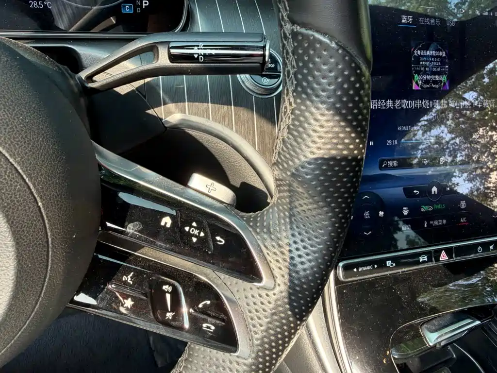 Mercedes-Benz C-Class — миниатюра 10