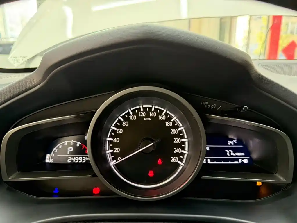 Mazda CX-4 — миниатюра 10