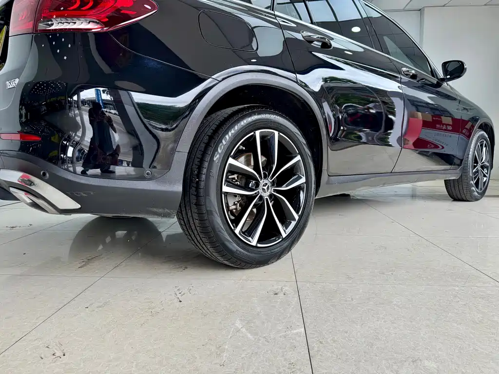 Mercedes-Benz GLC — миниатюра 20
