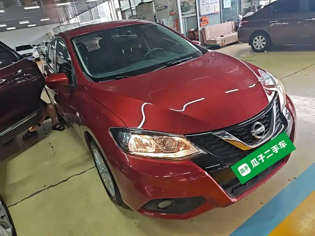 Nissan Tiida — миниатюра 4
