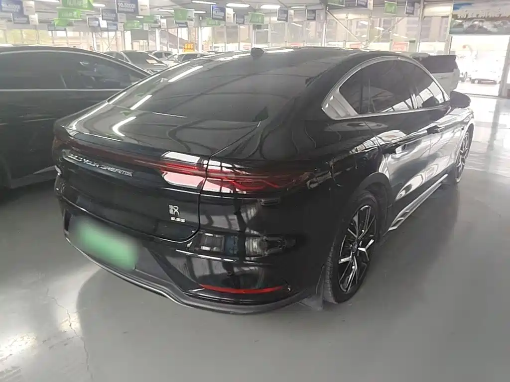 BYD Han — миниатюра 7