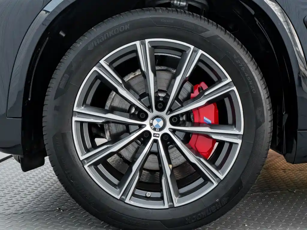 BMW X5 — миниатюра 10