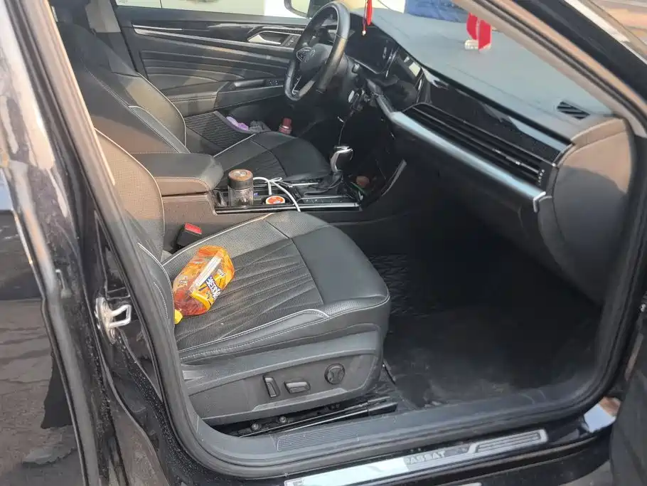 Volkswagen Passat — миниатюра 8