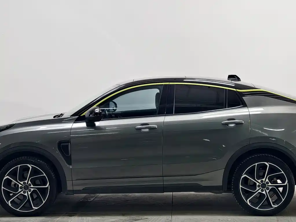 Lynk & Co 05 — миниатюра 7