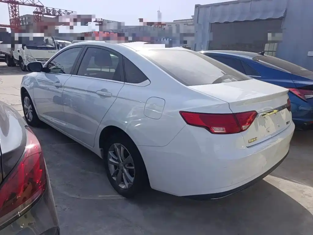 Geely Emgrand GL — миниатюра 5
