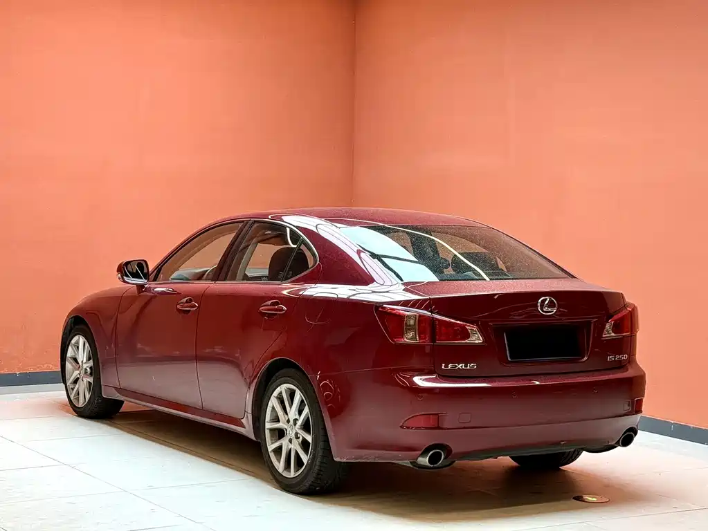 Lexus IS — миниатюра 11
