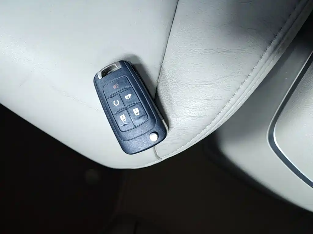 Buick GL8 — миниатюра 9