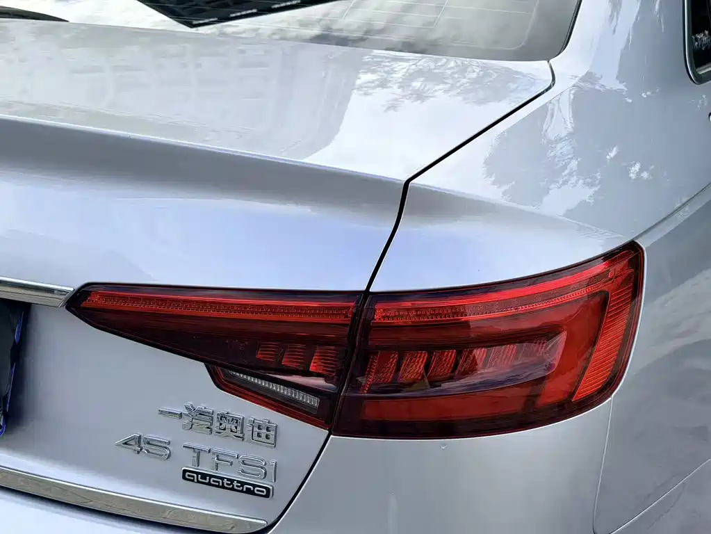 Audi A4L — миниатюра 16