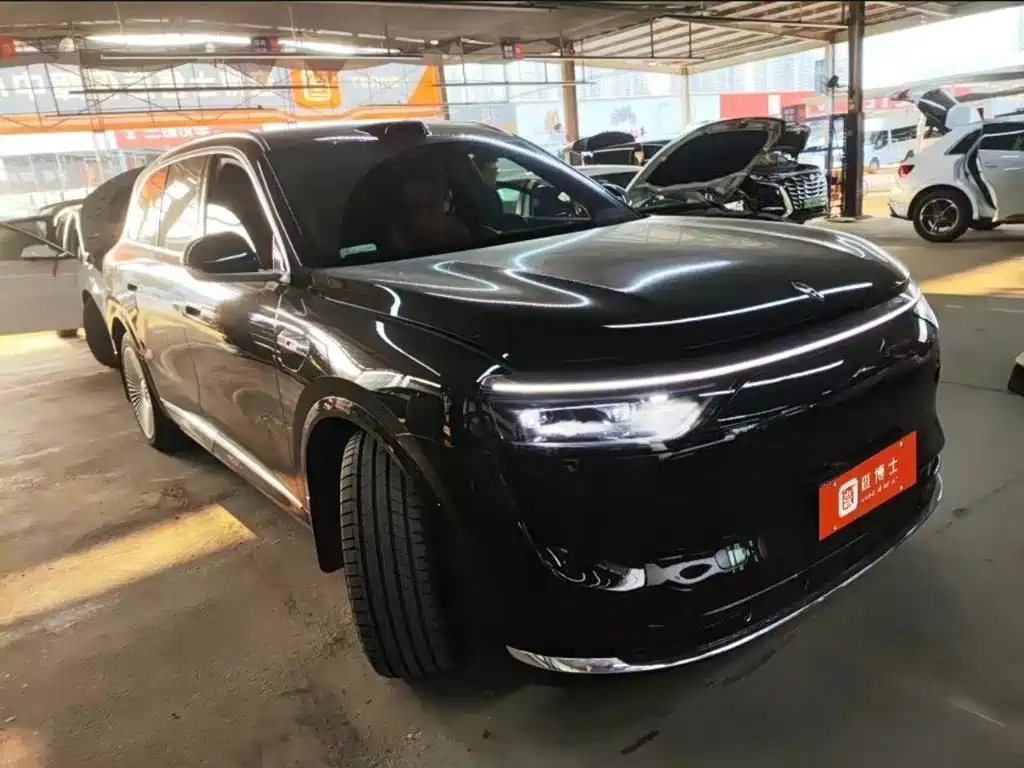 AITO AITO M8 — миниатюра 2