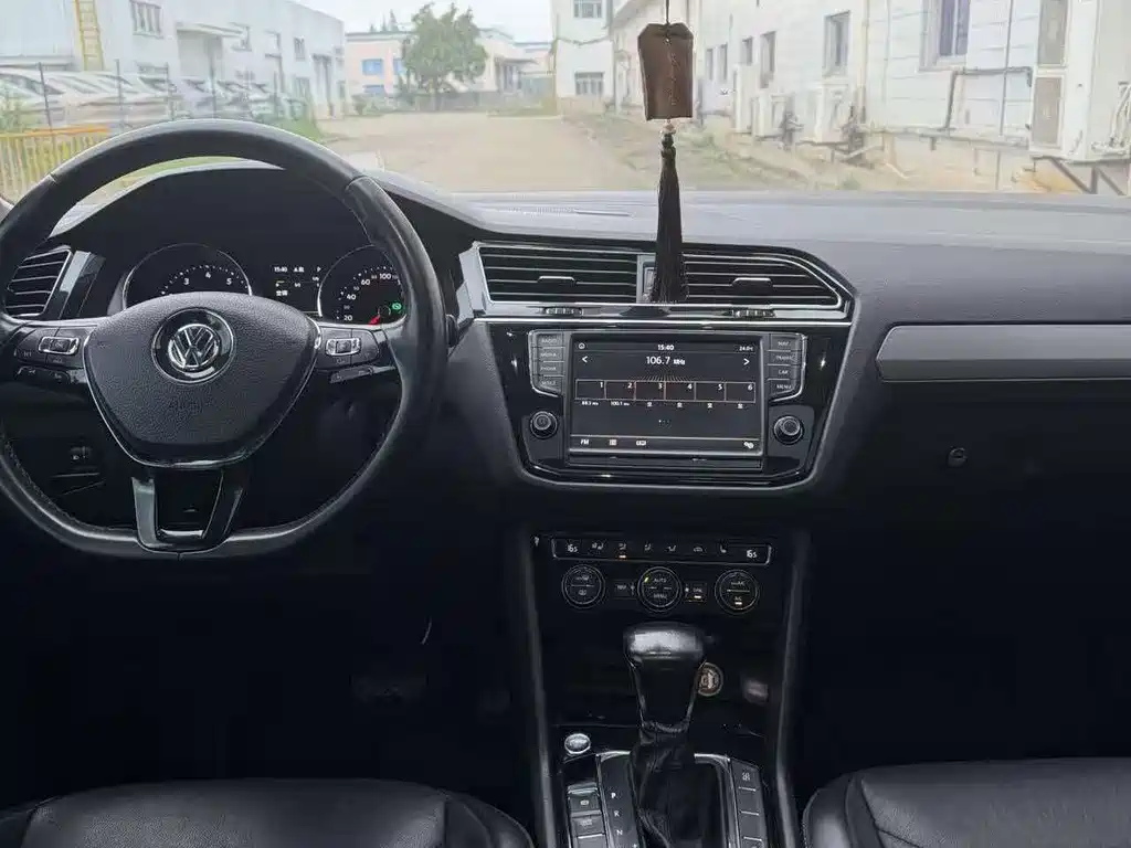 Volkswagen Tiguan L — миниатюра 6