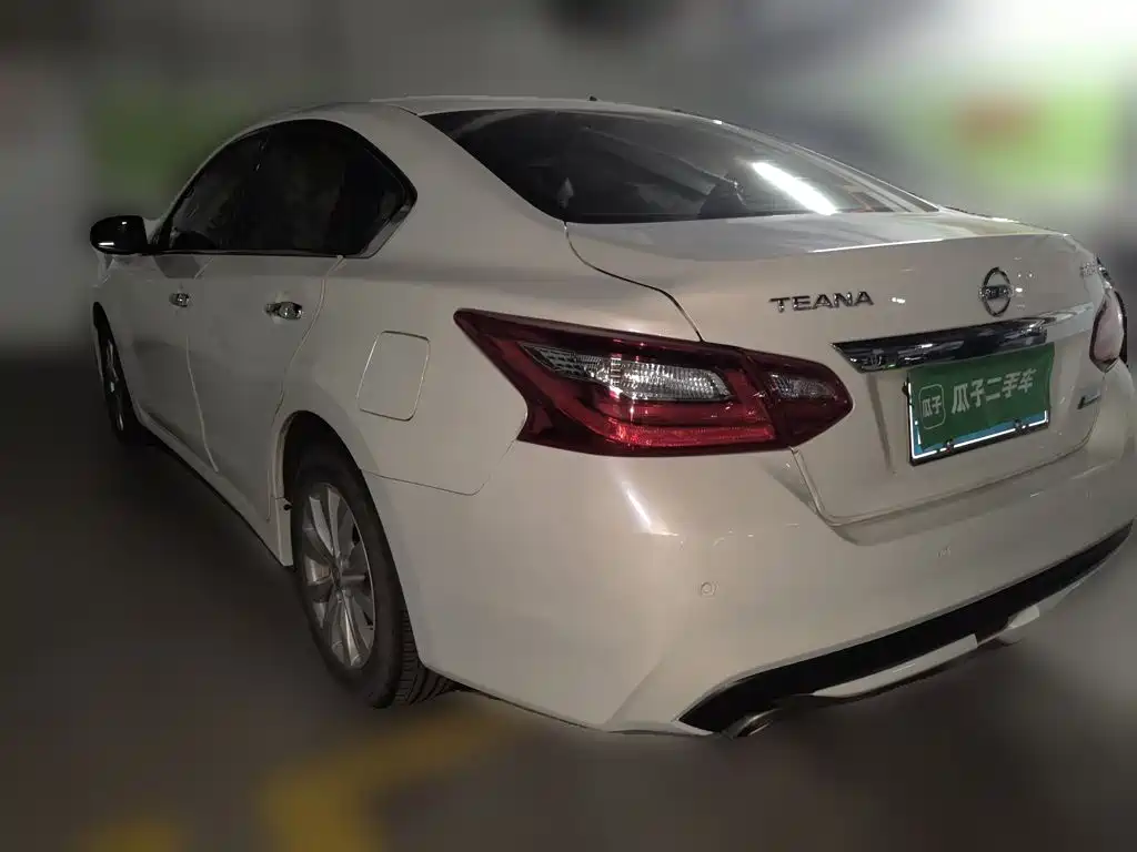 Nissan Teana — миниатюра 6