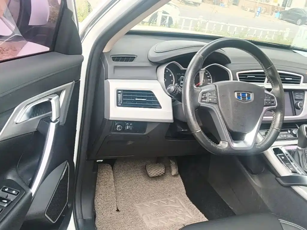 Geely Boyue — миниатюра 16
