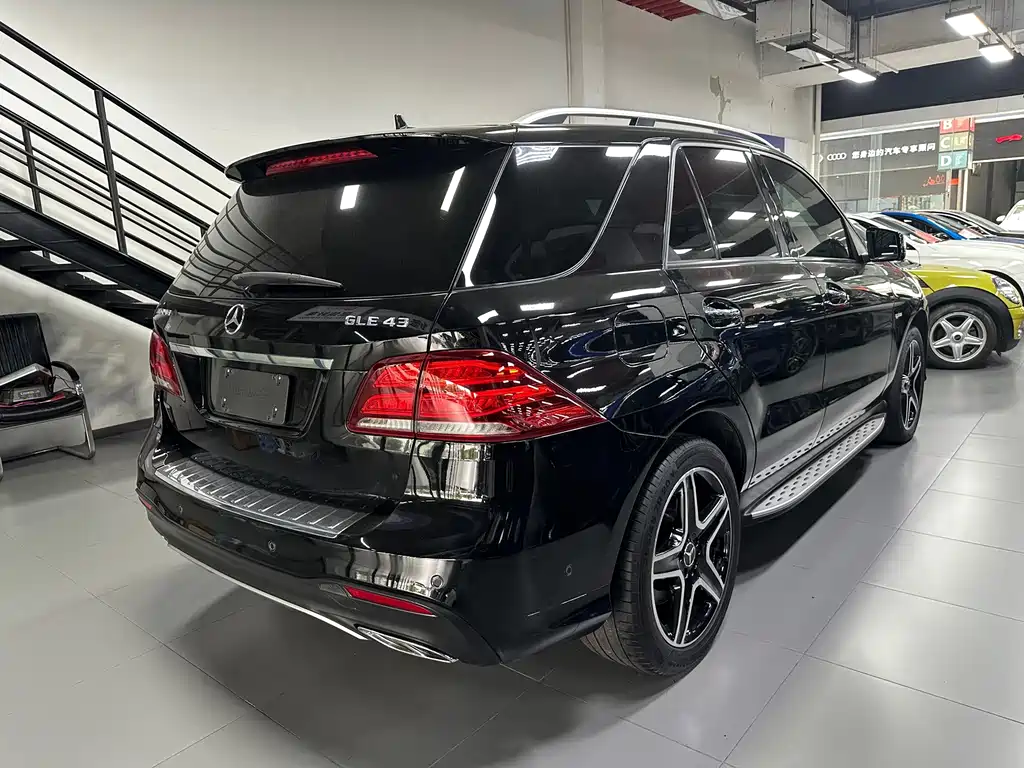 Mercedes-Benz GLE AMG — миниатюра 19
