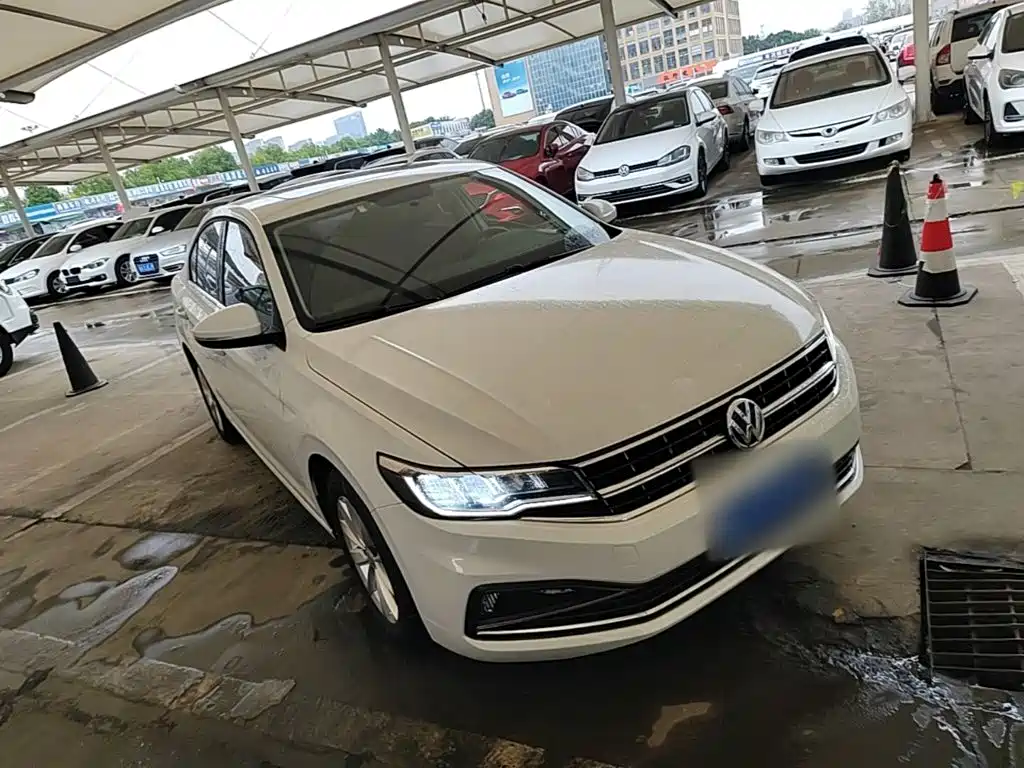 Volkswagen Bora — миниатюра 4