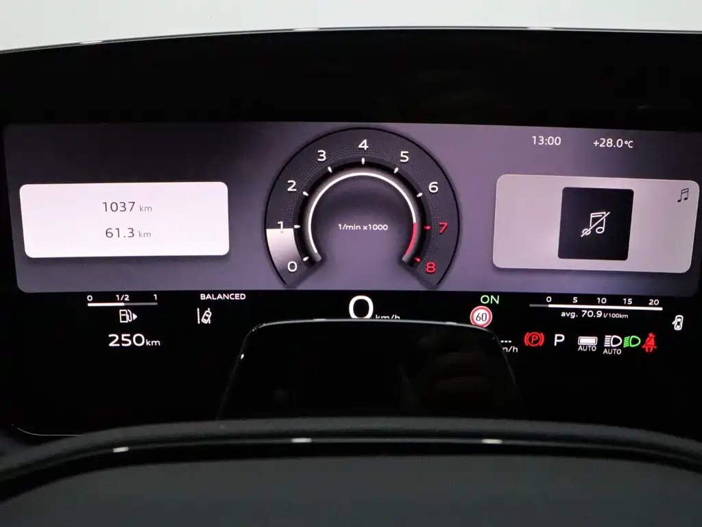 Audi A6L — миниатюра 12
