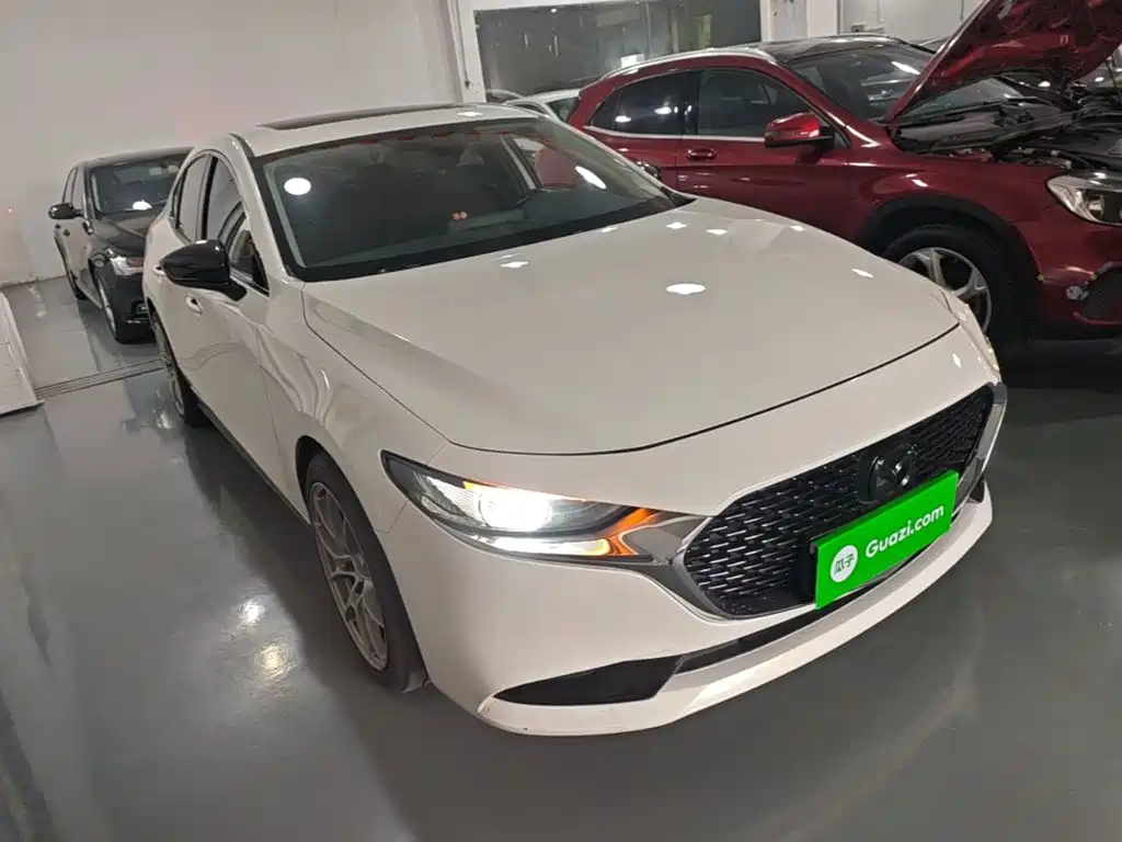 Mazda 3 Axela — миниатюра 4