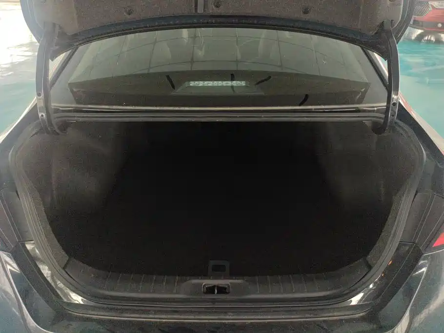 Nissan Teana — миниатюра 4