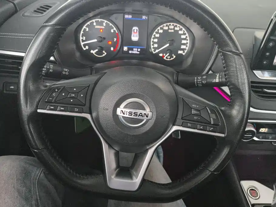 Nissan Teana — миниатюра 15