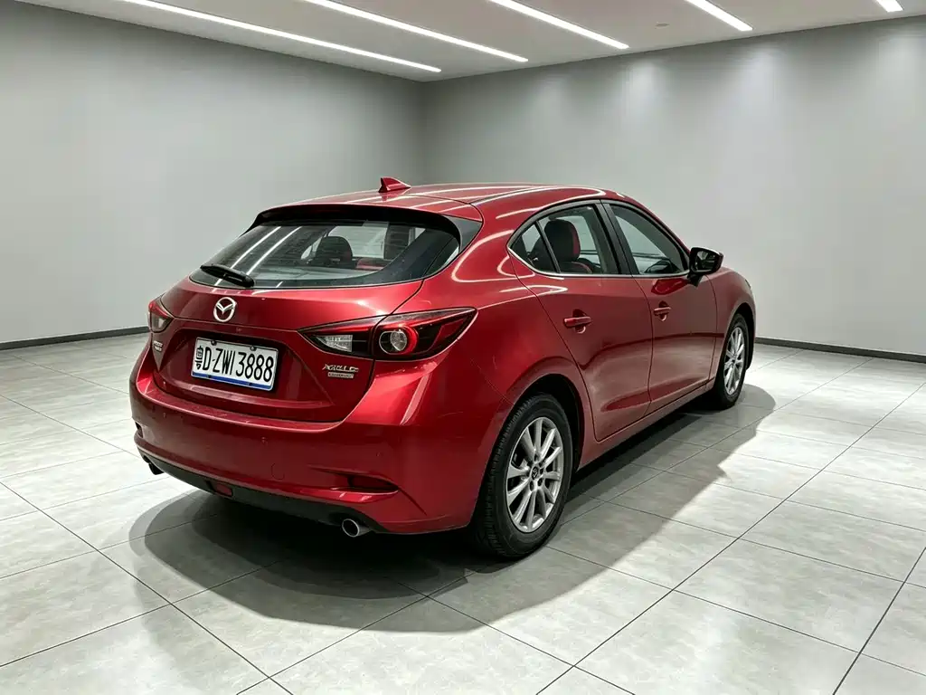 Mazda 3 Axela — миниатюра 8