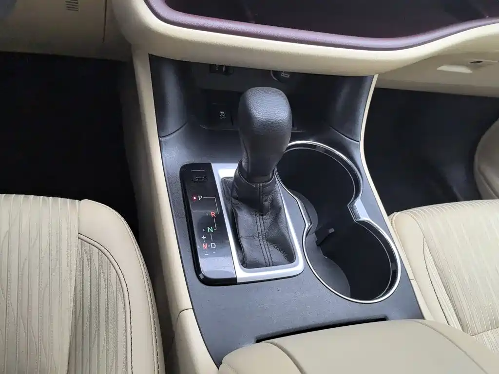 Toyota Highlander — миниатюра 13