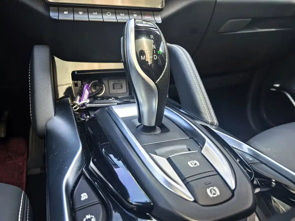 Zhonghua V7 — миниатюра 12