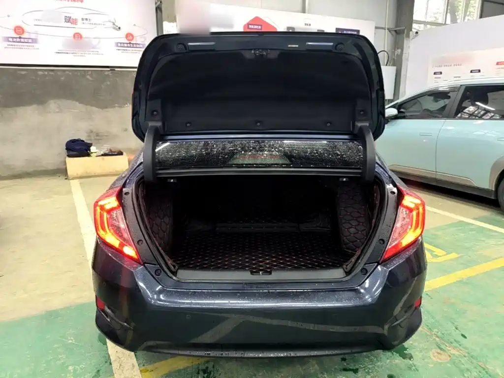 Honda Civic — миниатюра 19