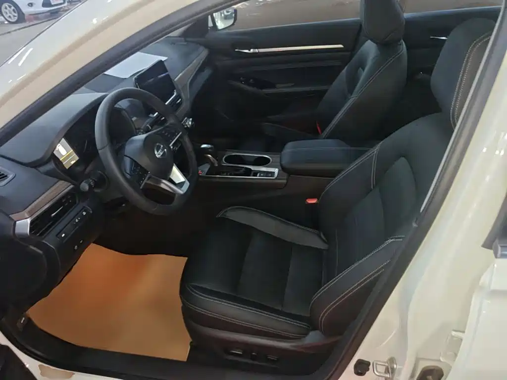Nissan Teana — миниатюра 15