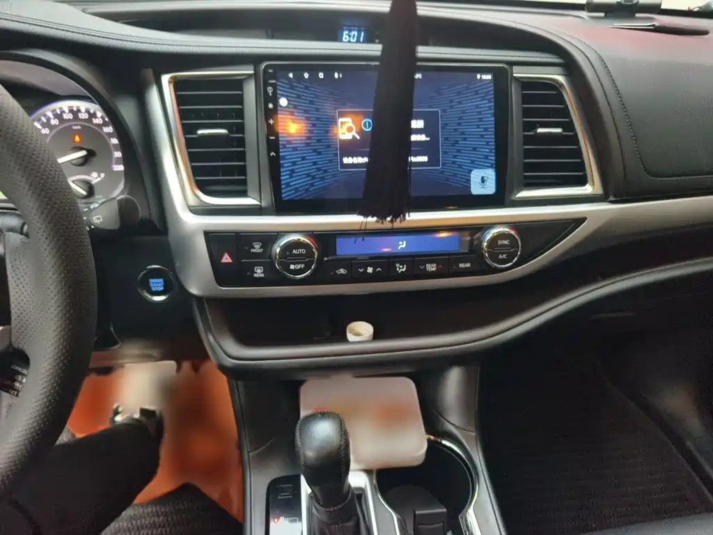 Toyota Highlander — миниатюра 6