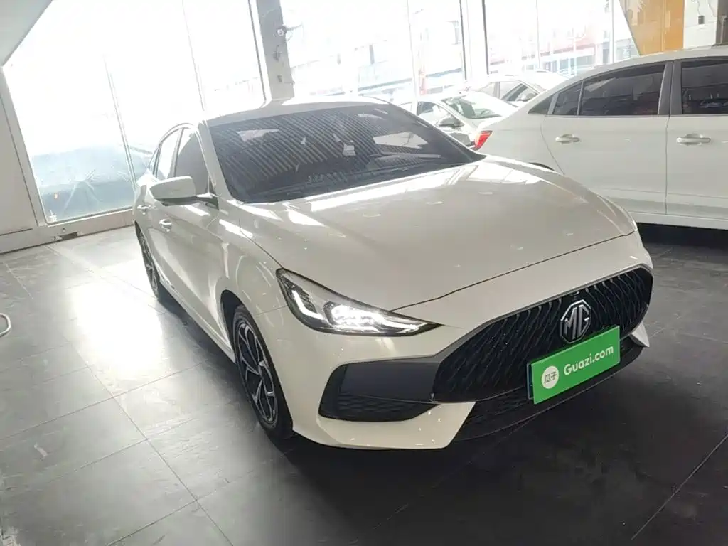 MG MG5 — миниатюра 4