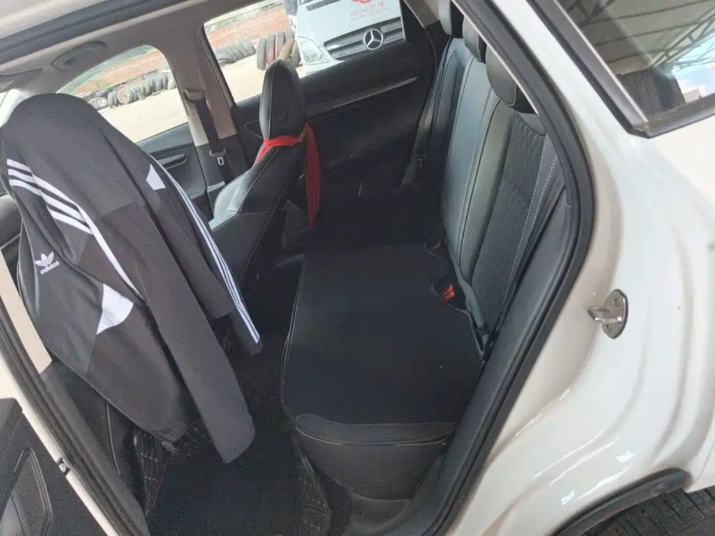 Skoda Karoq — миниатюра 15