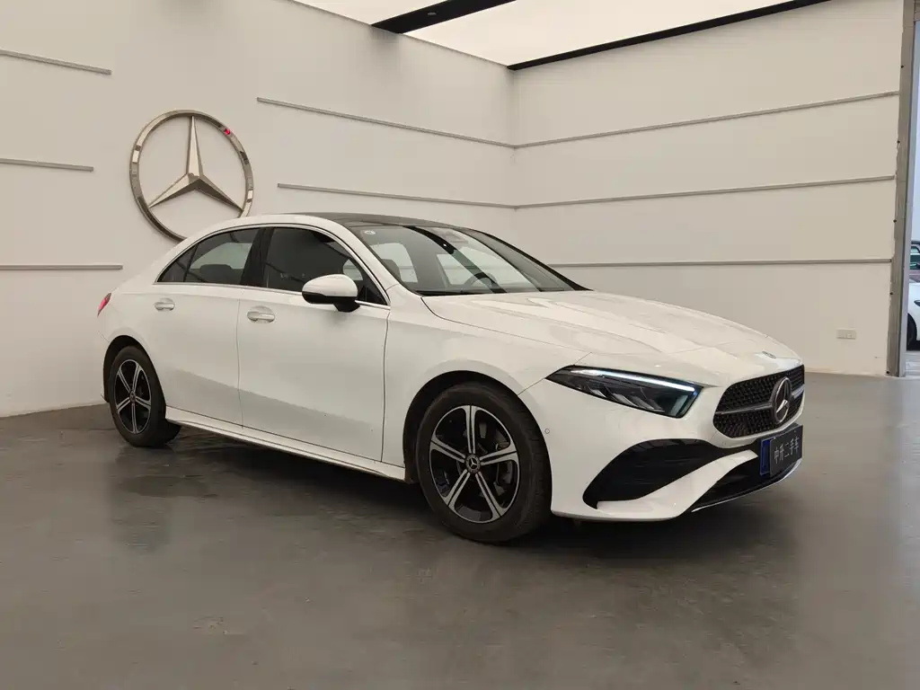 MERCEDES-BENZ A CLASS