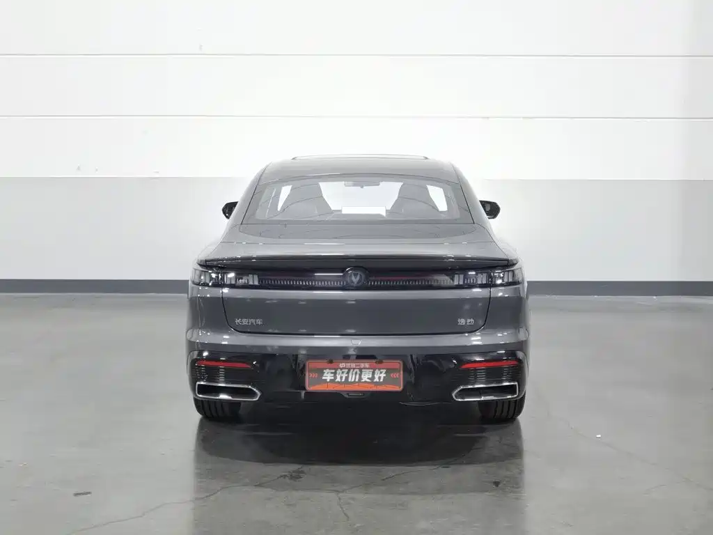 Changan Eado — миниатюра 4