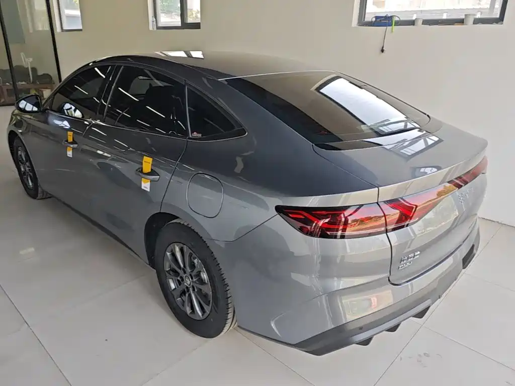 BYD Qin L — миниатюра 5