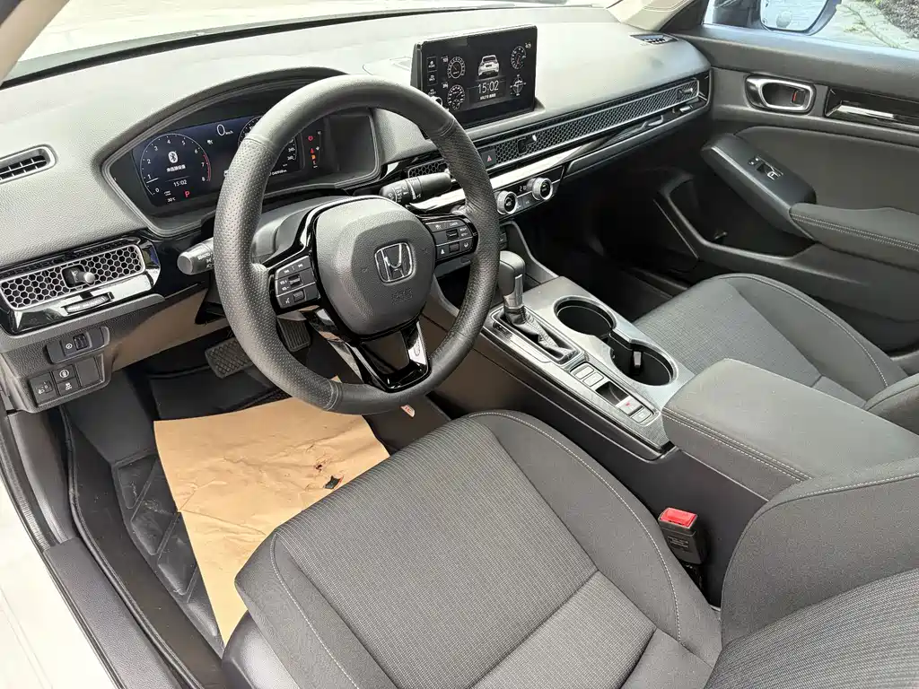 Honda Civic — миниатюра 7