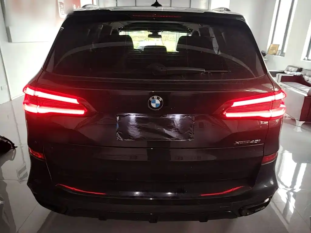BMW X5 (Import) — миниатюра 6