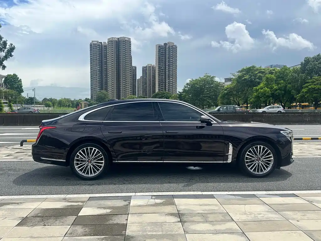 Hongqi H9 2020 2.0T