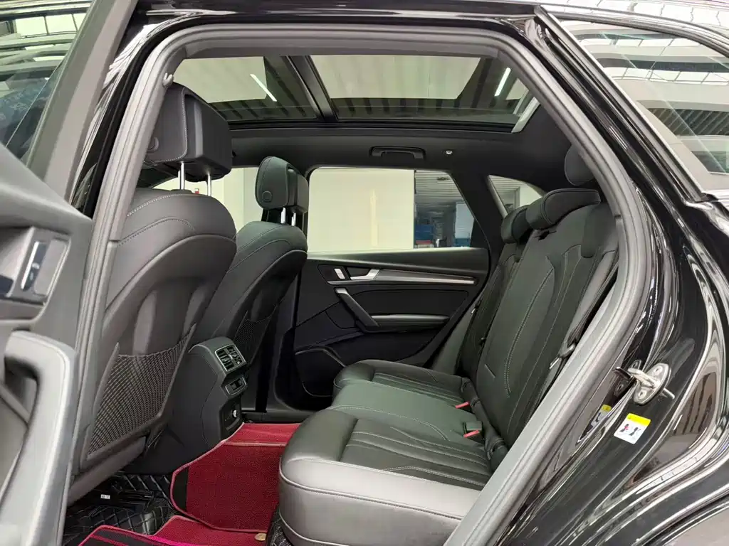 Audi Q5L — миниатюра 13