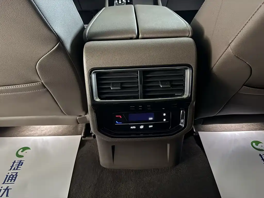Volkswagen Viloran — миниатюра 30