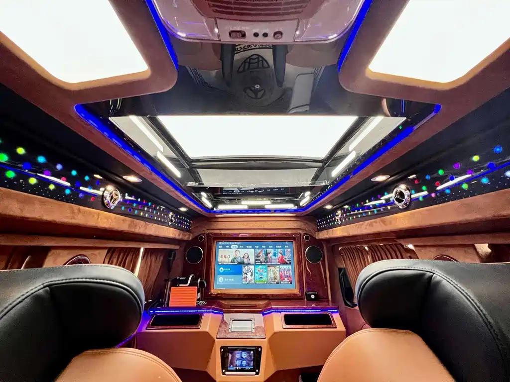 Mercedes-Benz Vito — миниатюра 10