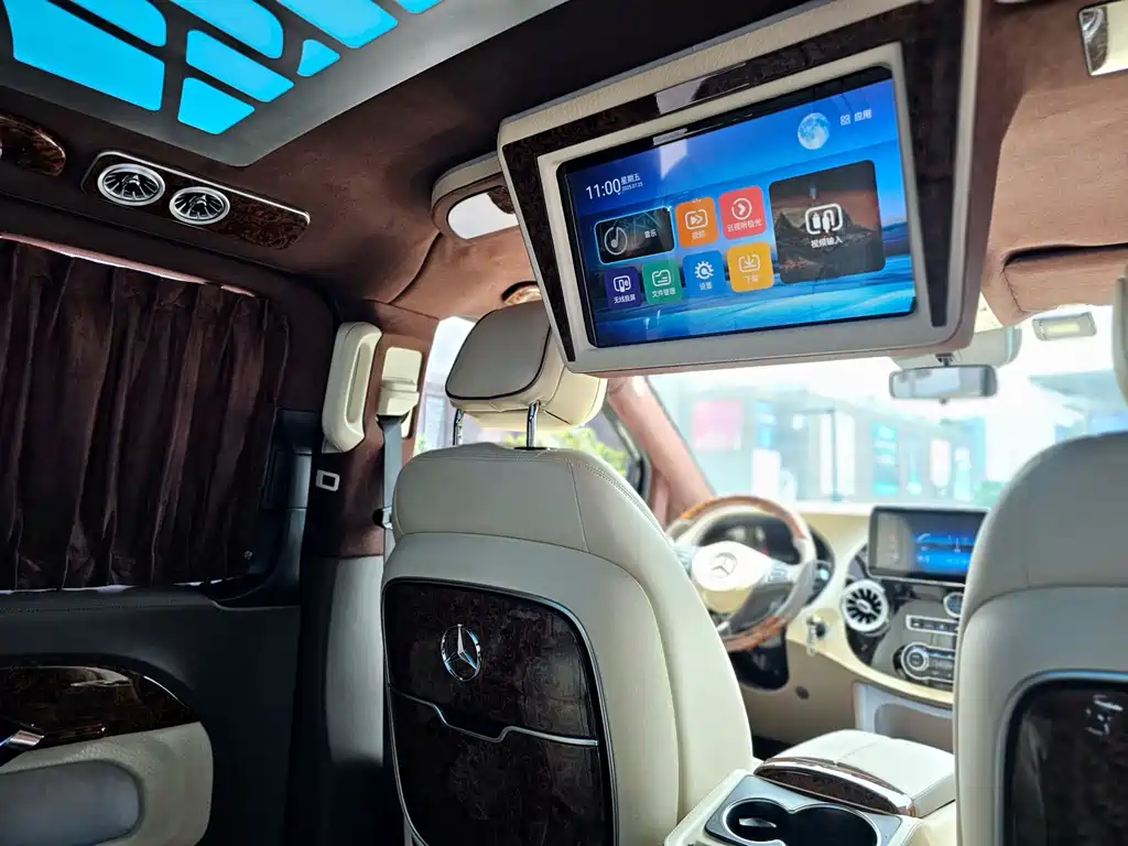 Mercedes-Benz Vito — миниатюра 17