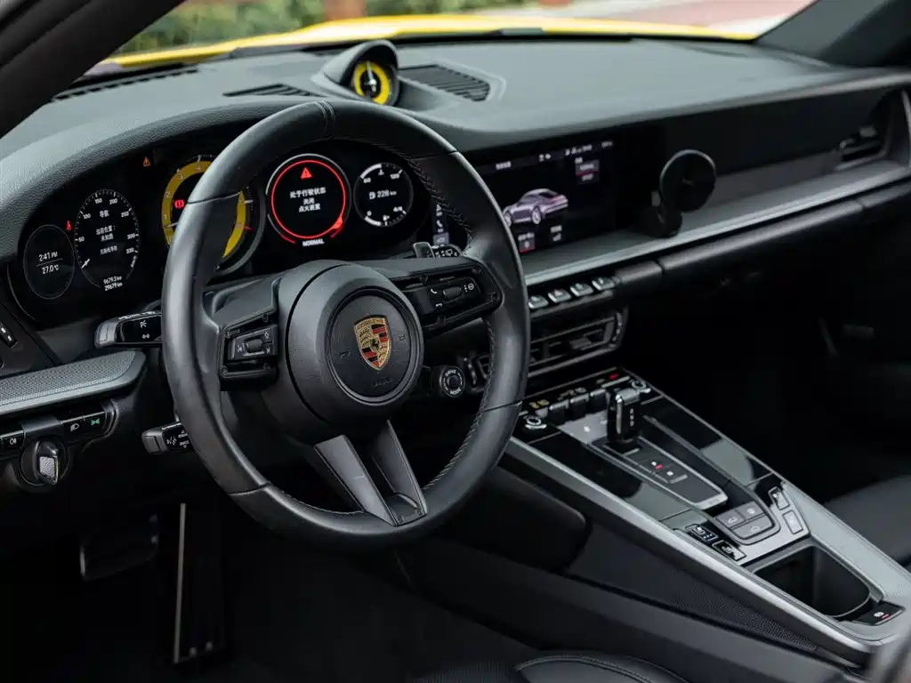 Porsche 911 2020 Carrera 3.0T