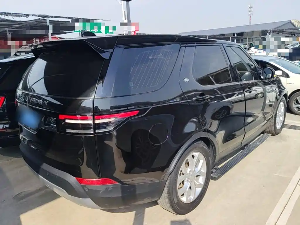 Land Rover Discovery — миниатюра 7