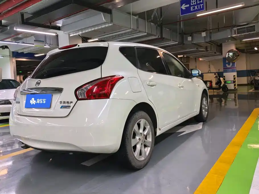 Nissan Tiida — миниатюра 3