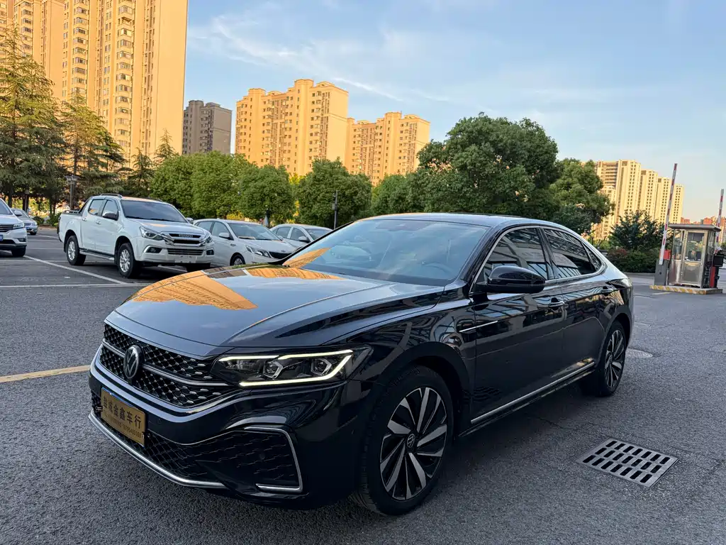 Volkswagen Passat 2022