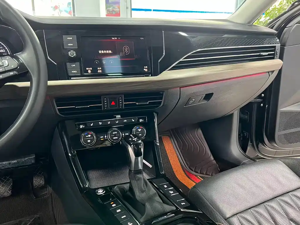 VOLKSWAGEN PASSAT NEW ENERGY