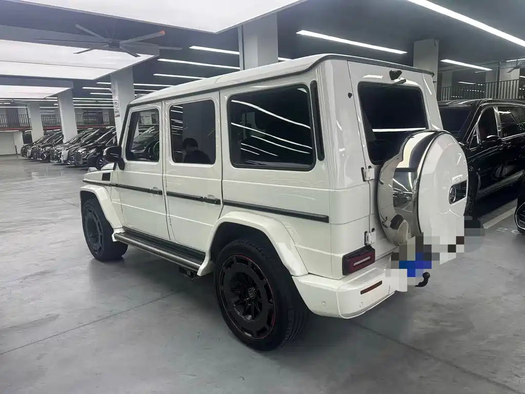 Mercedes-Benz G-Class — миниатюра 12